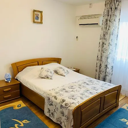 Alex & Maria Guest house 3*